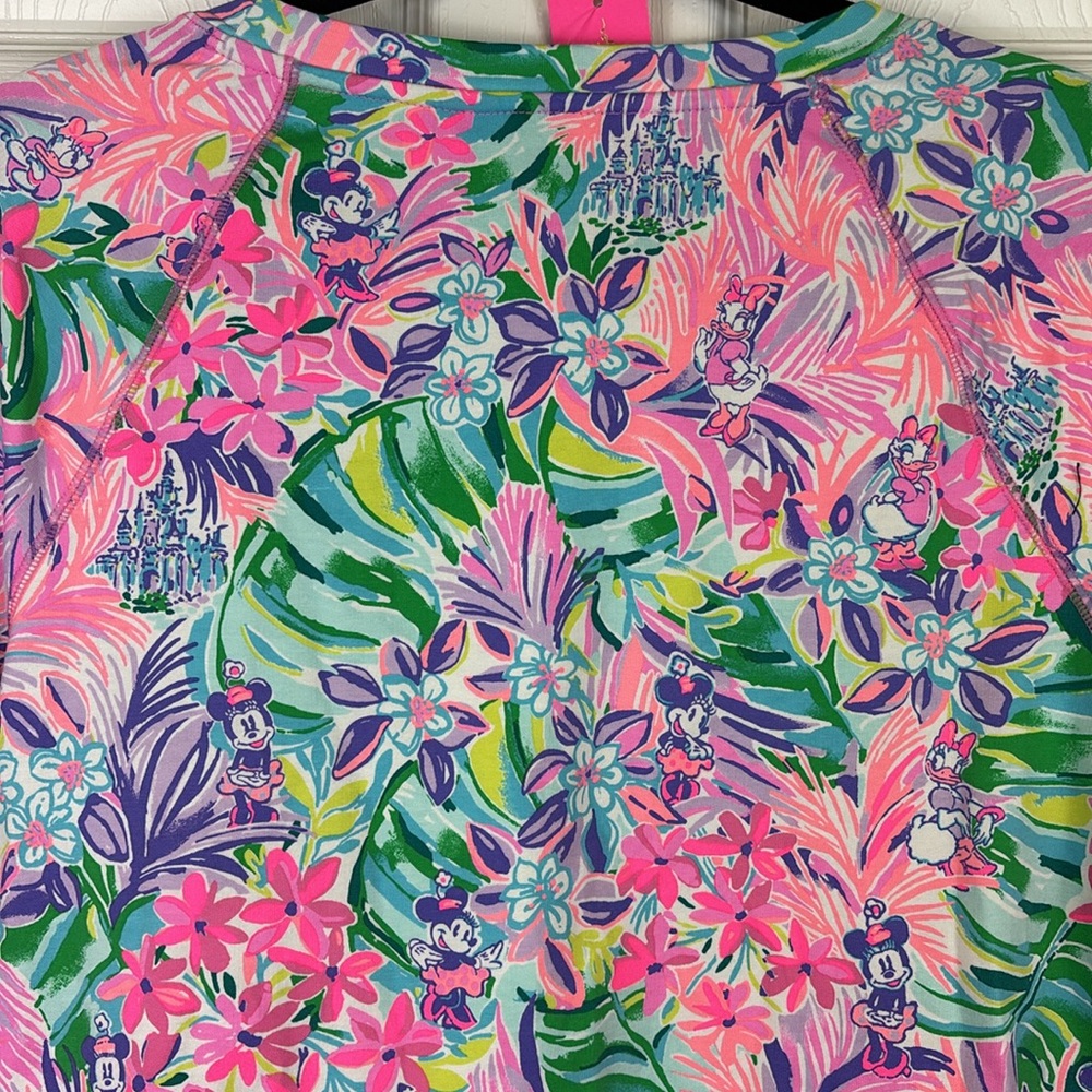 NWT Lilly Pulitzer x Disney beach comber crewneck sweatshirt sz med - Picture 8 of 8